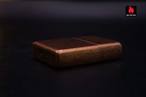 Zippo 2003 – Antique Copper 4