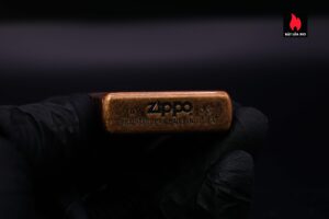 Zippo 2003 – Antique Copper 9