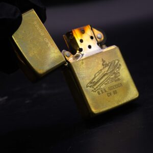 Zippo Chu Niên 1932-1988 – Uss America CV-66 18 Zippo Chu Niên 1932-1988 – Uss America CV-66 16