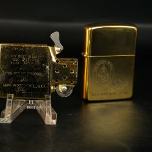 Zippo Chu Niên 1932-1989 – Uss Harry W.Hill DD-986 10