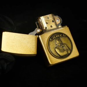 Zippo Chu Niên 1932 – 1992 – Emblem Camel Tuxedo – Đồng Nguyên Khối – New 5