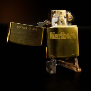 Zippo Chu Niên 1932 – 1992 – Marlboro – Đồng 3