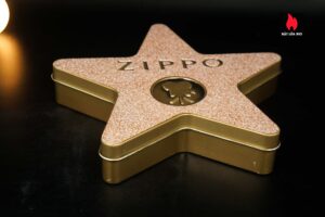 Zippo Coty 2001 – Collectible Hollywood’s Leading Light – Đã Qua Sử Dụng 1