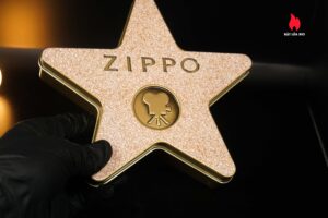 Zippo Coty 2001 – Collectible Hollywood’s Leading Light – Đã Qua Sử Dụng 2