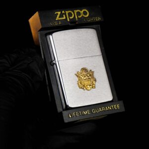 Zippo La Mã 1989 – U.S Army – Brushed Chrome – Lục quân Hoa Kỳ 23 Zippo La Mã 1989 – U.S Army – Brushed Chrome – Lục quân Hoa Kỳ 1