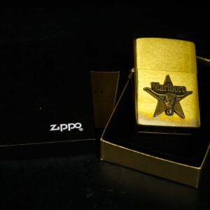 Zippo La Mã 1993 – Đồng Nguyên Khối – Marlboro Longhorns 3