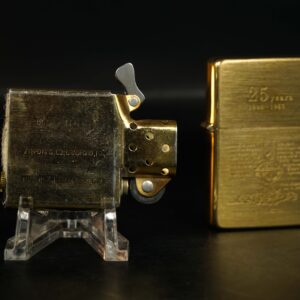 Zippo La Mã 1993 – Itaya Colection - 25 Years - Vintage 1937 - Zippo Story Collection 5