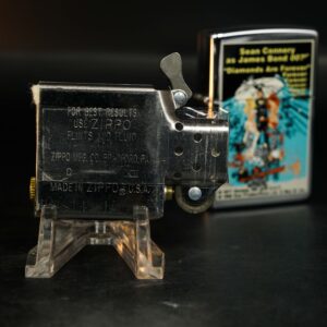 Zippo La Mã 1996 – Sean Connery as James Bond 007 10