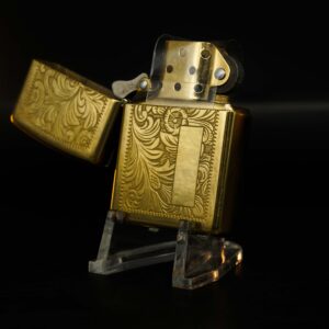 Zippo La Mã 1996 – Venetian – Hoa Văn Ý – Đồng Nguyên Khối 4