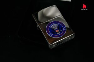 Zippo La Mã 1998 – Presidential Retreat Camp David 4