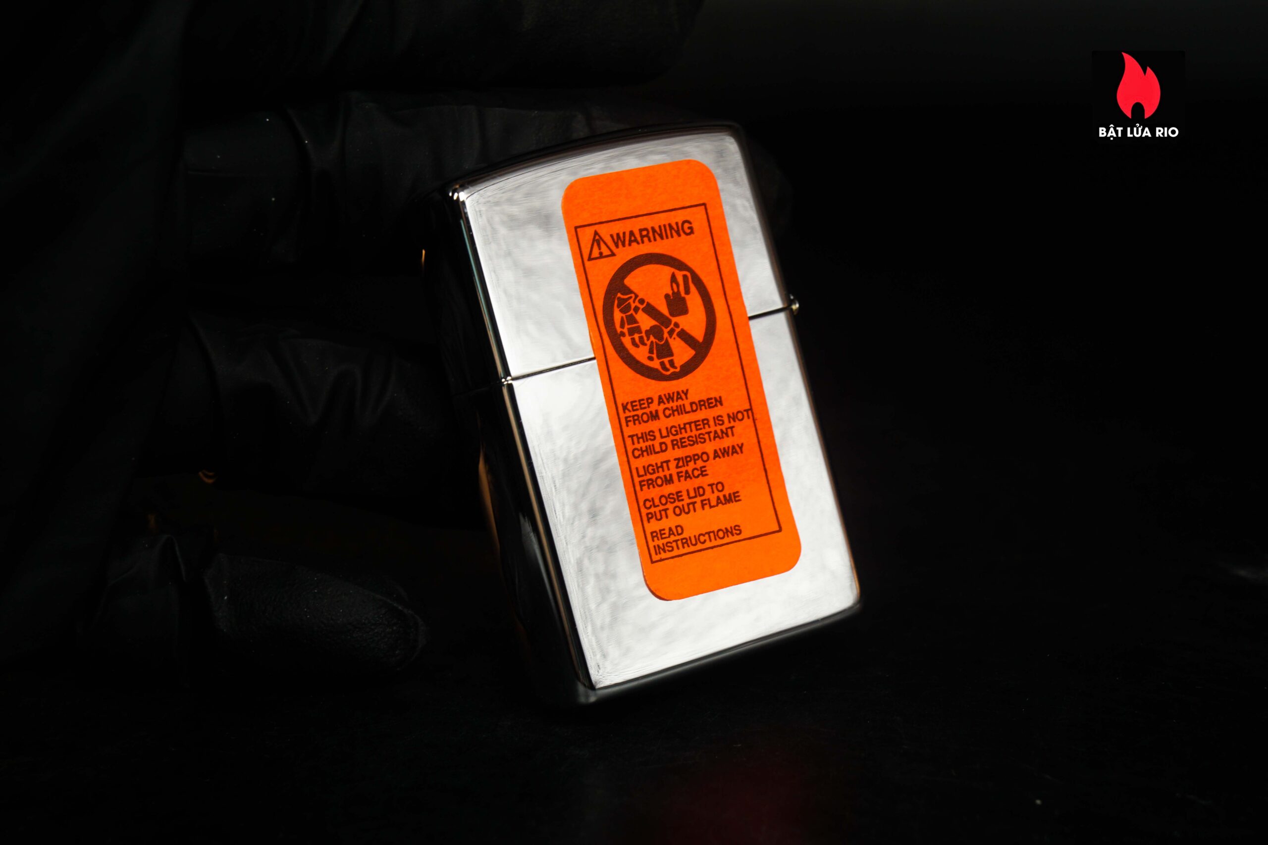Zippo La Mã 1998 – the United States of Emerica 11 Zippo La Mã 1998 – the United States of Emerica 3