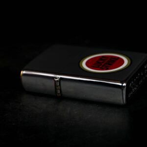 Zippo La Mã 2000 – Lucky Strike 10