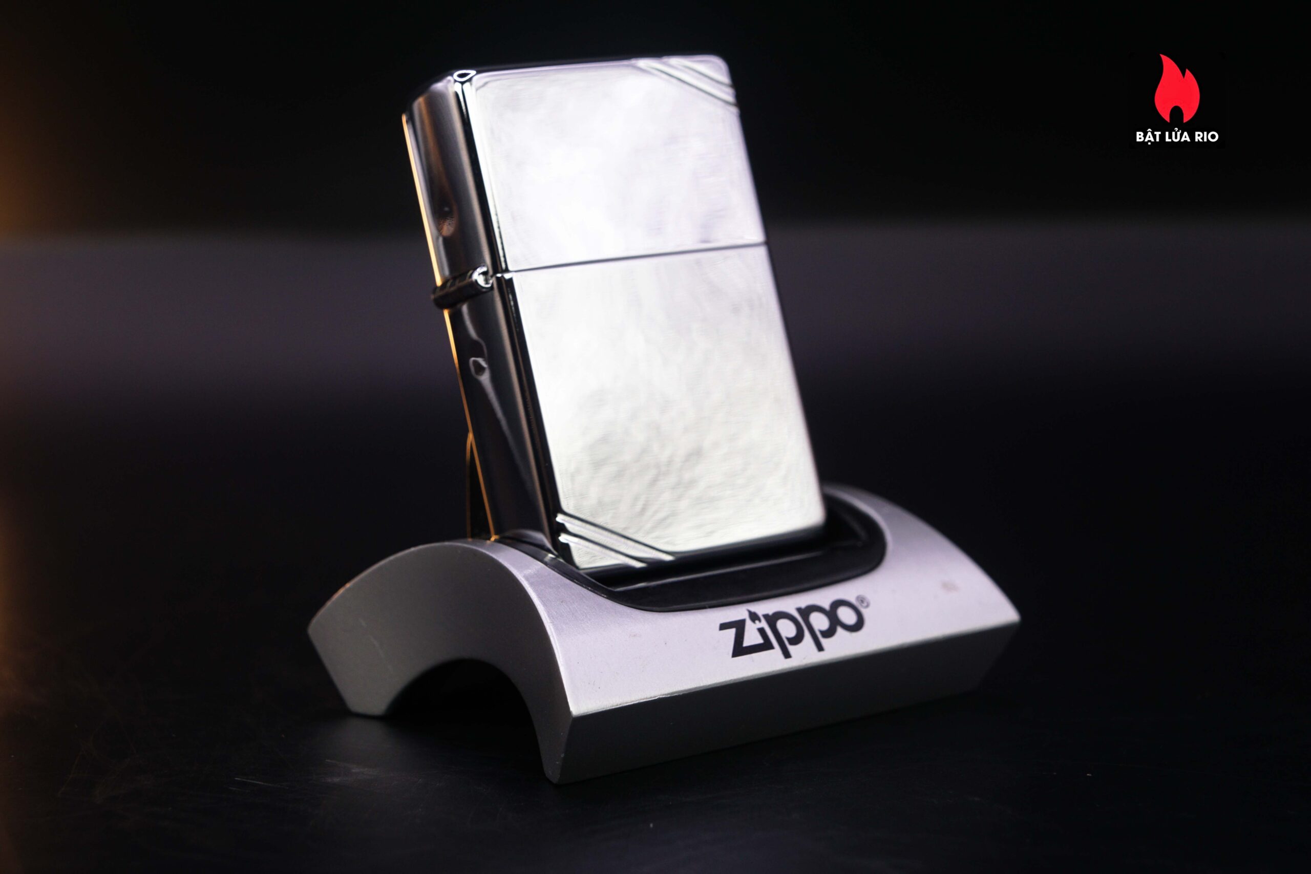 Zippo La Mã 2000 – Plain - Trơn 2 mặt - Vintage