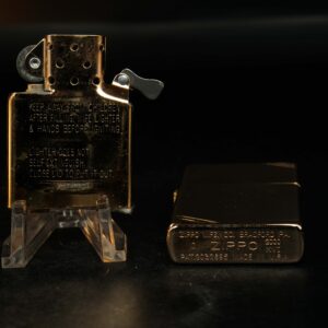 Zippo La Mã 2000 – Rose Gold - Vintage Series 1937 16