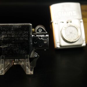 Zippo Time – Zippo 1997 – Giants No. 0166 – Lacke Bạc 12