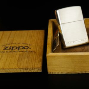 Zippo Time – Zippo 1997 – Giants No. 0166 – Lacke Bạc 4