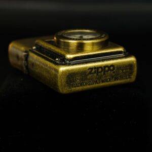 Zippo Time – Zippo 1997 – U.S Traditional – Antique Brass 25