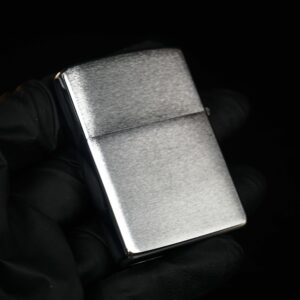 Zippo Xưa 1983 – Plain – Trơn 2 mặt – Brushed Chrome 9