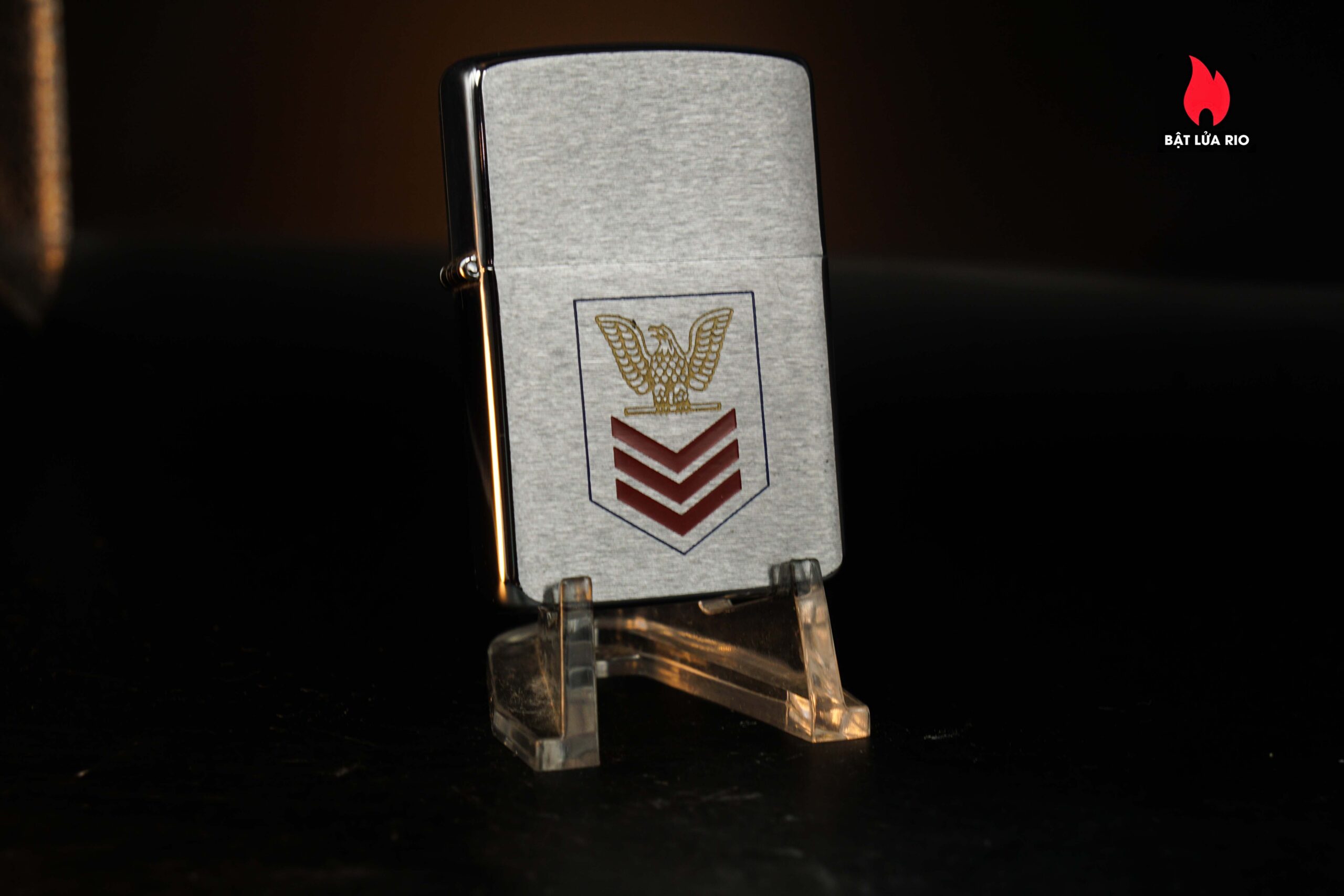 Zippo Xưa 1986 – Navy Petty Officer First Class 40 Zippo Xưa 1986 – Navy Petty Officer First Class