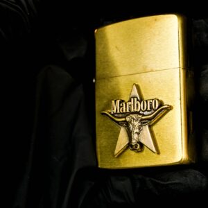 Zippo La Mã 1991 – Đồng Nguyên Khối – Không Khắc Tên – Marlboro Longhorns 15