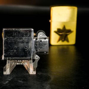 Zippo La Mã 1991 – Đồng Nguyên Khối – Không Khắc Tên – Marlboro Longhorns 7