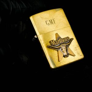 Zippo La Mã 1992 – Đồng Nguyên Khối – Marlboro Longhorns – GMF 10
