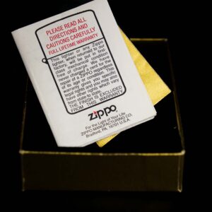 Zippo La Mã 1993 – Đồng Nguyên Khối – Marlboro Wild West – Không Khắc 2