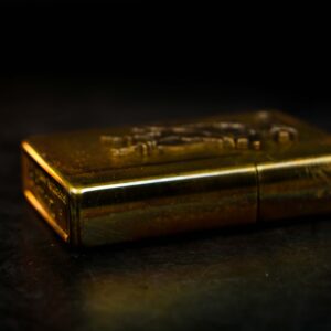 Zippo La Mã 1993 – Marlboro Wild West – Không Khắc – Đồng Nguyên Khối 9