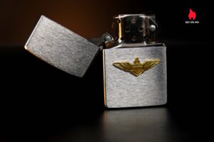Zippo La Mã 1995 – Navy Wing – Phi Đội Bay Hoa Kỳ 11