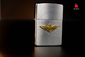 Zippo La Mã 1995 – Navy Wing – Phi Đội Bay Hoa Kỳ 9