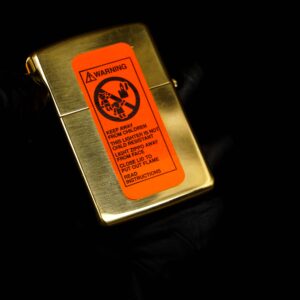 Zippo La Mã 1997 – Camel Number 23 Smoking Joe's Race Car 9