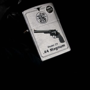 Zippo La Mã 1997 – Smith & Wesson – Model 29 .44 Magnum 8