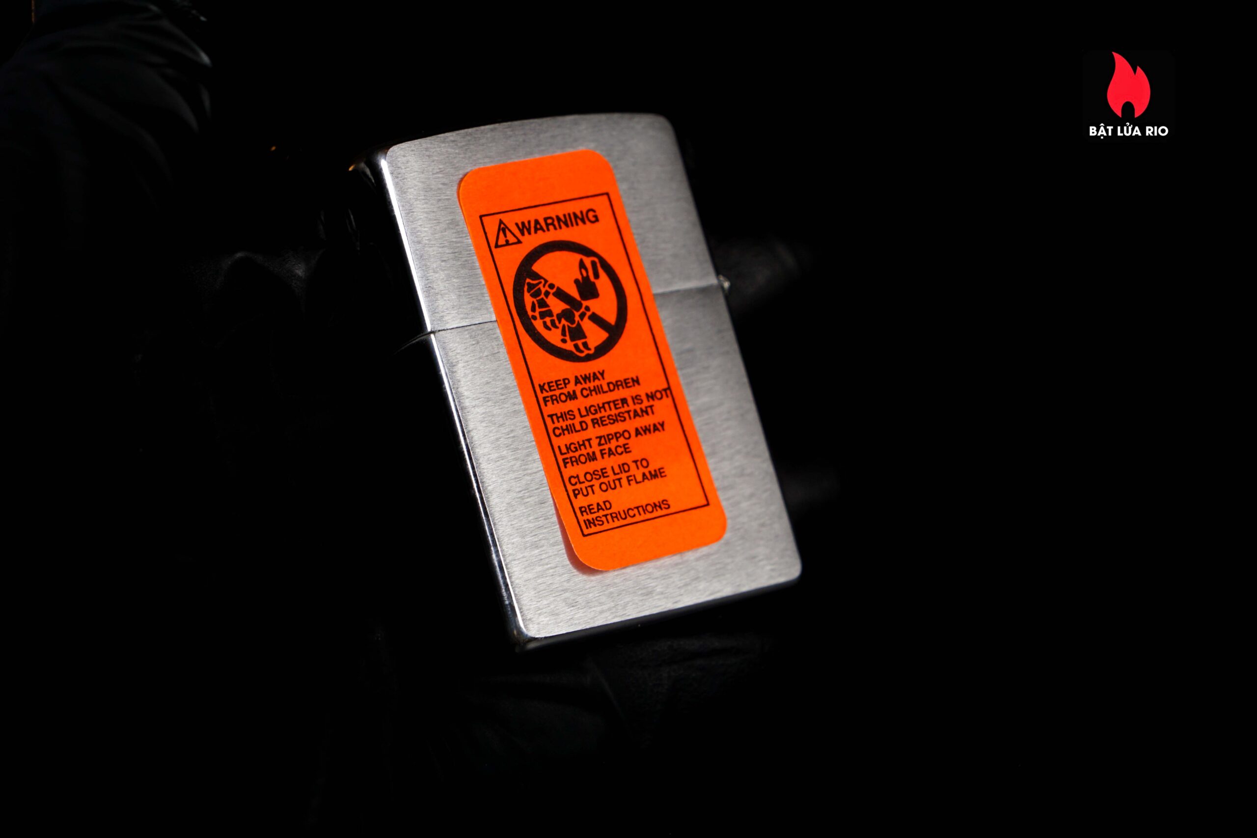 Zippo La Mã 1997 – Smith & Wesson – Model 29 .44 Magnum 9