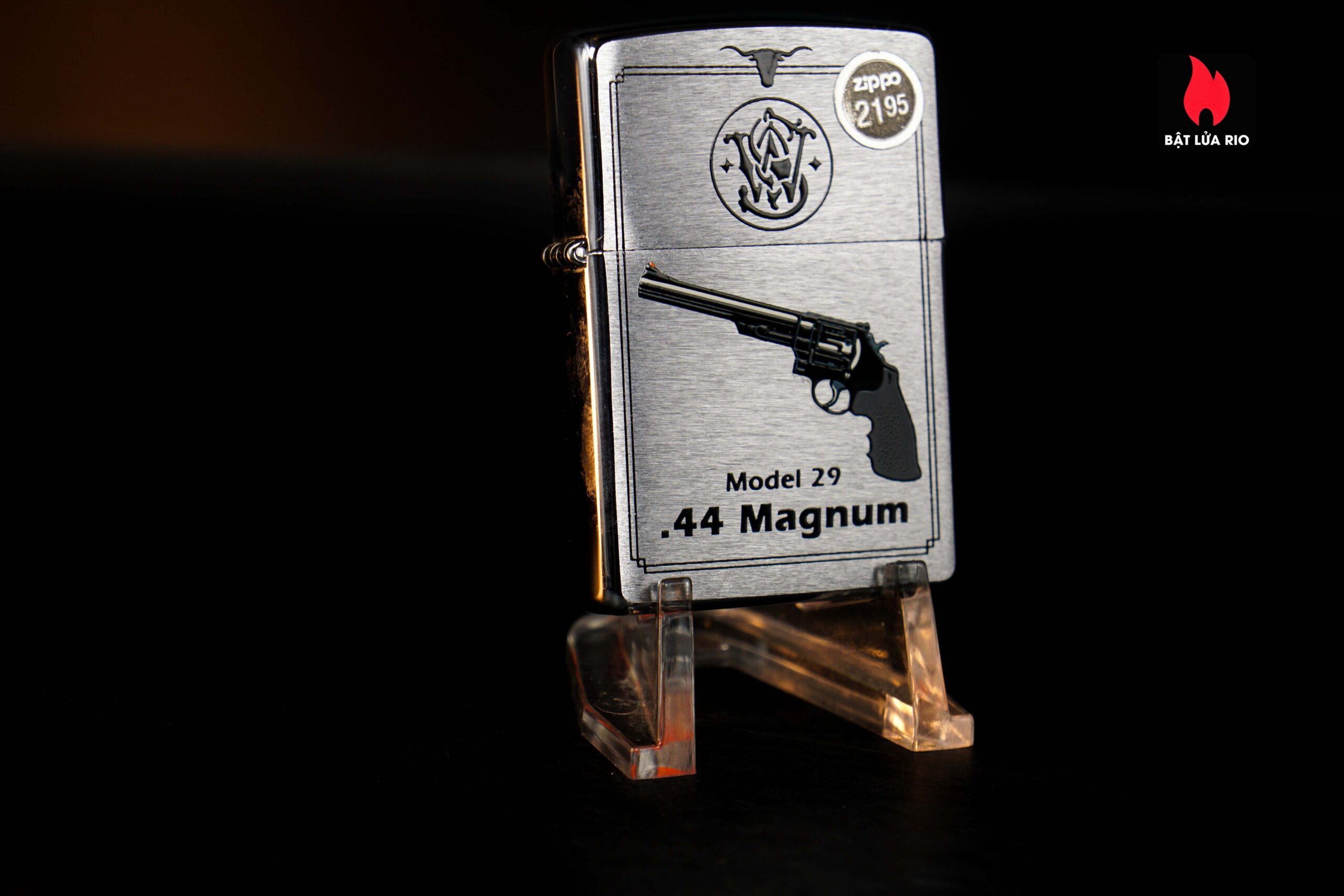 Zippo La Mã 1997 – Smith & Wesson – Model 29 .44 Magnum