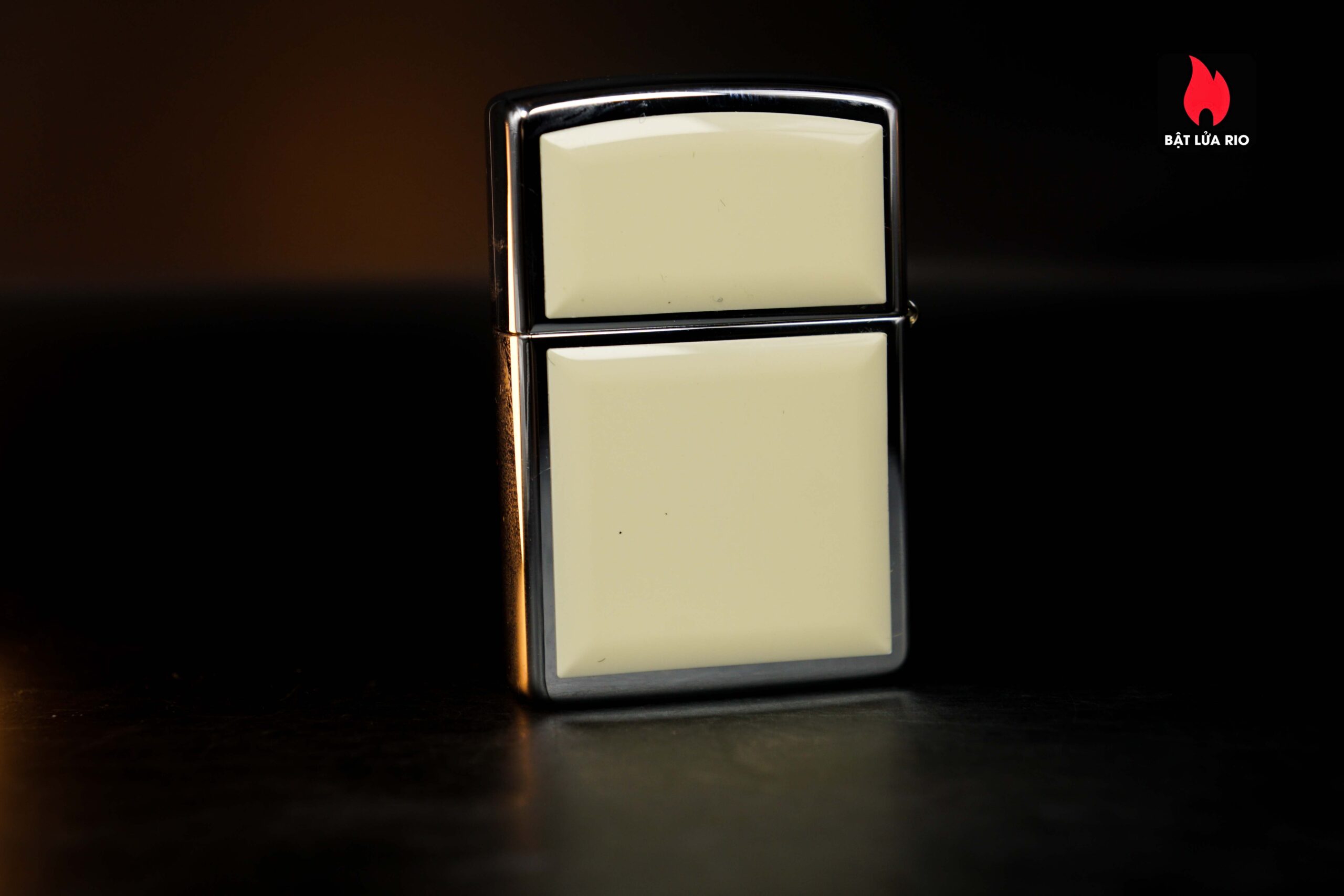 Zippo Xưa La Mã 1997 – Zippo Ultralite – Okinawa 11