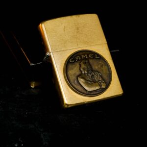 Zippo Chu Niên 1932 – 1992 – Đồng Nguyên Khối – Emblem Camel Tuxedo 12