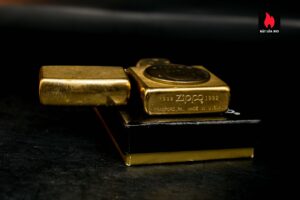 Zippo Chu Niên 1932 – 1992 – Đồng Nguyên Khối – Emblem Camel Tuxedo 14