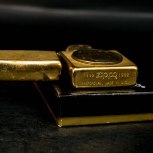 Zippo Chu Niên 1932 – 1992 – Đồng Nguyên Khối – Emblem Camel Tuxedo 14