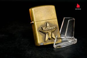 Zippo La Mã 1988 – Đồng Nguyên Khối – Marlboro Longhorns 10