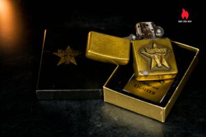 Zippo La Mã 1988 – Đồng Nguyên Khối – Marlboro Longhorns 3