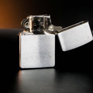Zippo Xưa 1962 – The Anchor Packing Co 10