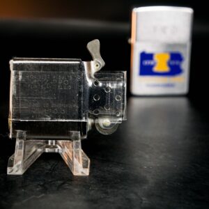 Zippo Xưa 1973 – 1776-1976 Bicentennial State Pennsylvania – Kỷ Niệm 200 Năm Hoa Kỳ 13