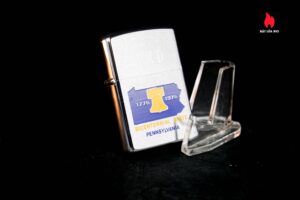 Zippo Xưa 1973 – 1776-1976 Bicentennial State Pennsylvania – Kỷ Niệm 200 Năm Hoa Kỳ 14