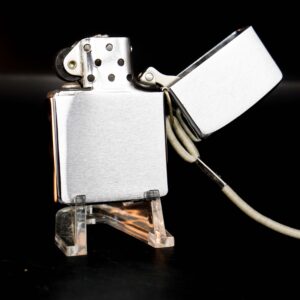 Zippo Xưa 1982 – LossProof – Soaf Masirah No.1 SQN 3