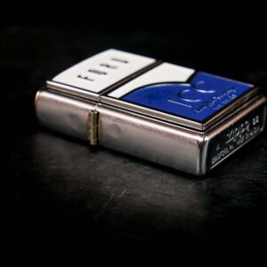 Zippo 2003 – Ford 100th – Blue & White Emblem Stress Chrome 3