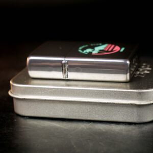 Zippo La Mã 1996 – Midnight – Waikiki Beach Club Hawaii 4