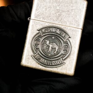 Zippo La Mã 1998 – Antique Silver Plate – Camel 85th Anniversary Emblem 9