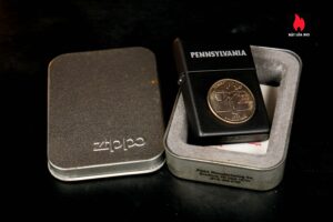 Zippo La Mã 1999 – State Quarters – Pennsylvania 1