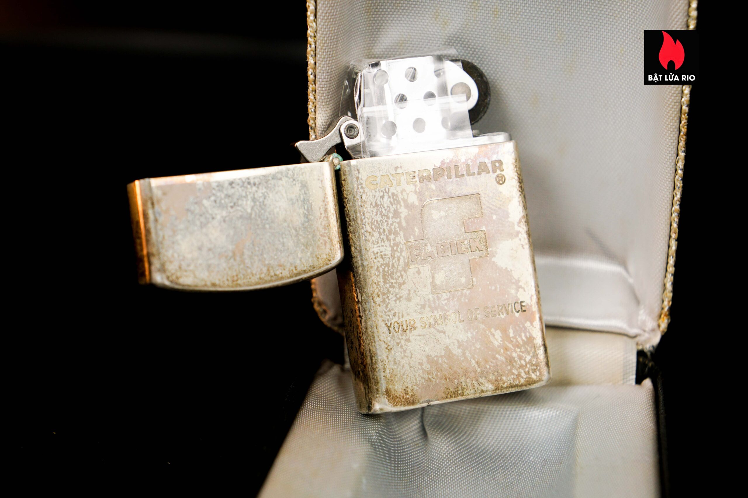 Zippo Slim Xưa 1960 – Sterling Silver – Bạc Nguyên Khối – Caterpillar Fabick 10 years 7