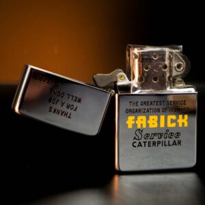 Zippo Xưa 1961 – Caterpillar Fabick 5 Years 22 Zippo Xưa 1961 – Caterpillar Fabick 5 Years 12